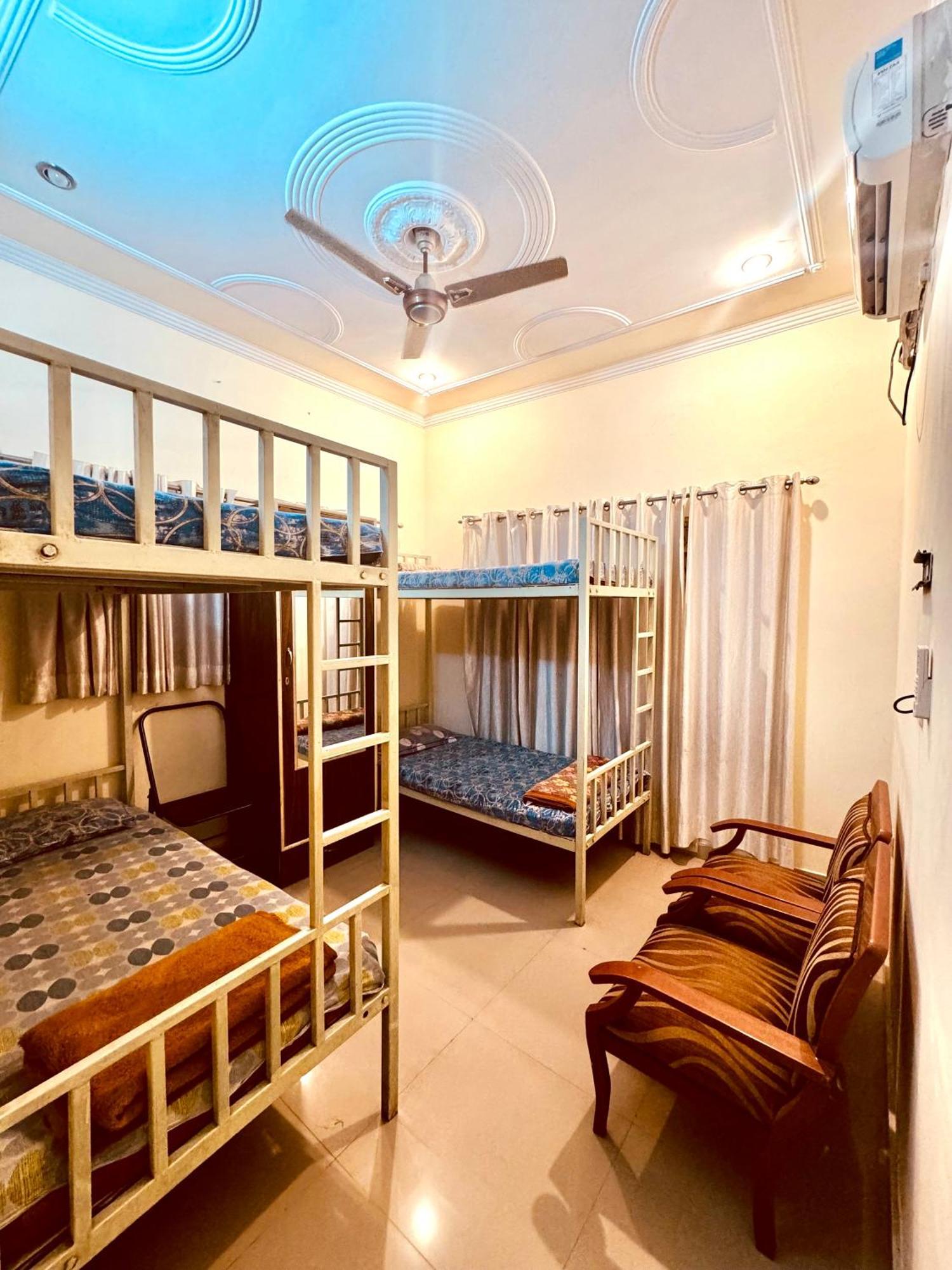 Qube House Bnb Ришикеш Экстерьер фото