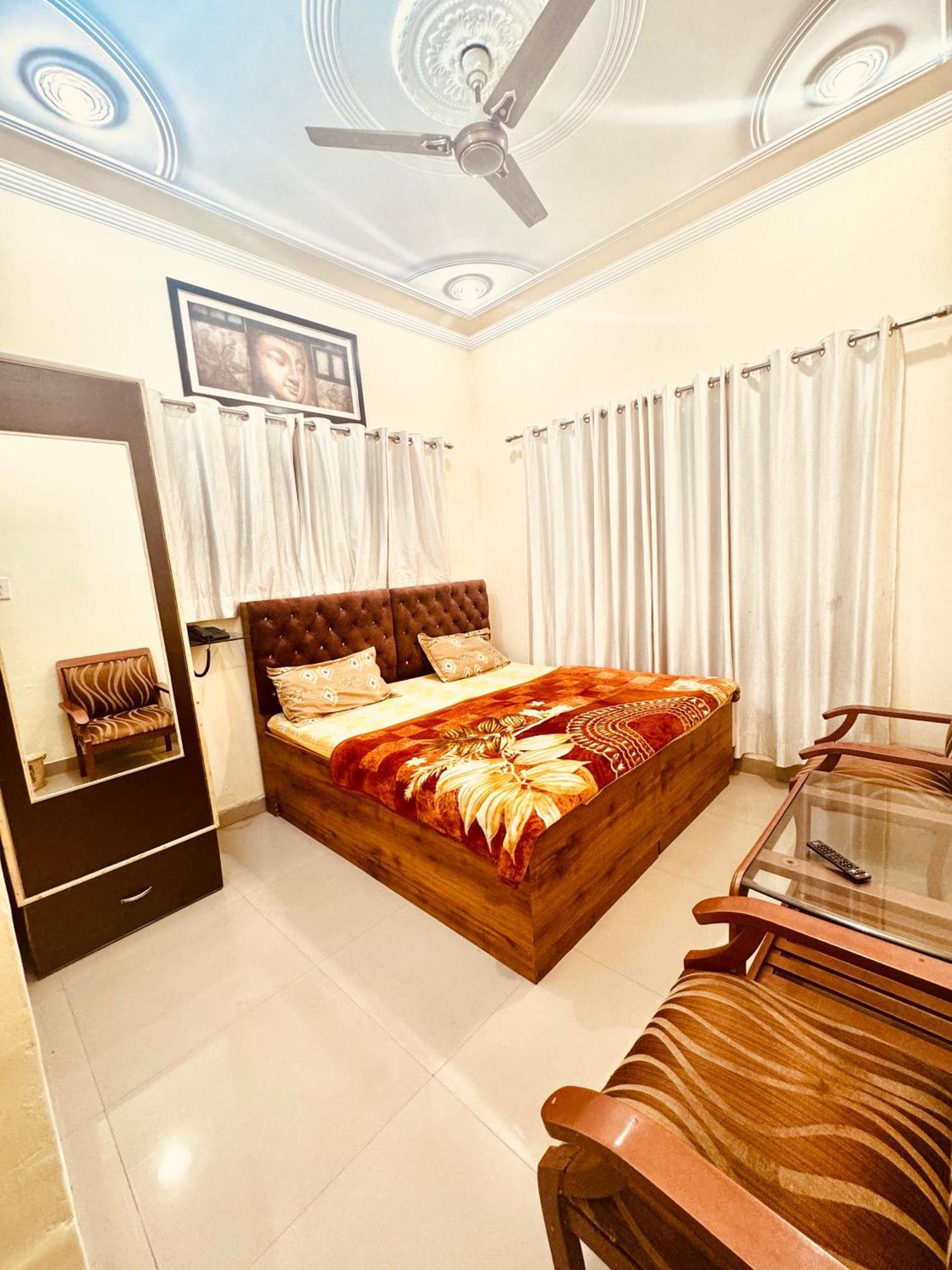 Qube House Bnb Ришикеш Экстерьер фото